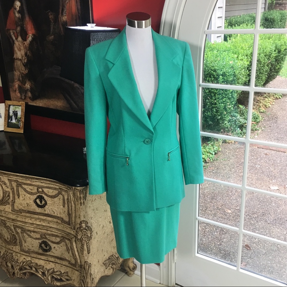 ESCADA Turquoise Suit 2 pc Size 6 EUC!!! - Picture 3 of 8